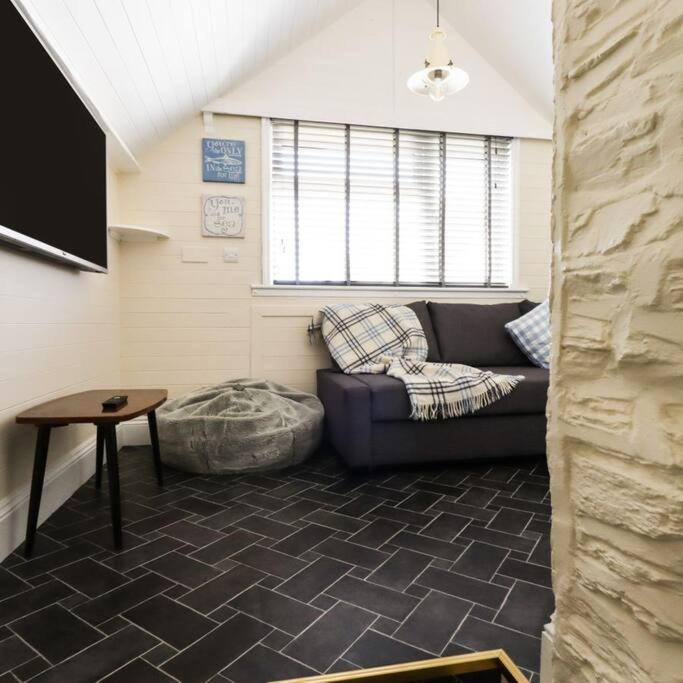 Gorgeous House In Newquay Walking Distance From Fistral Beach ภายนอก รูปภาพ